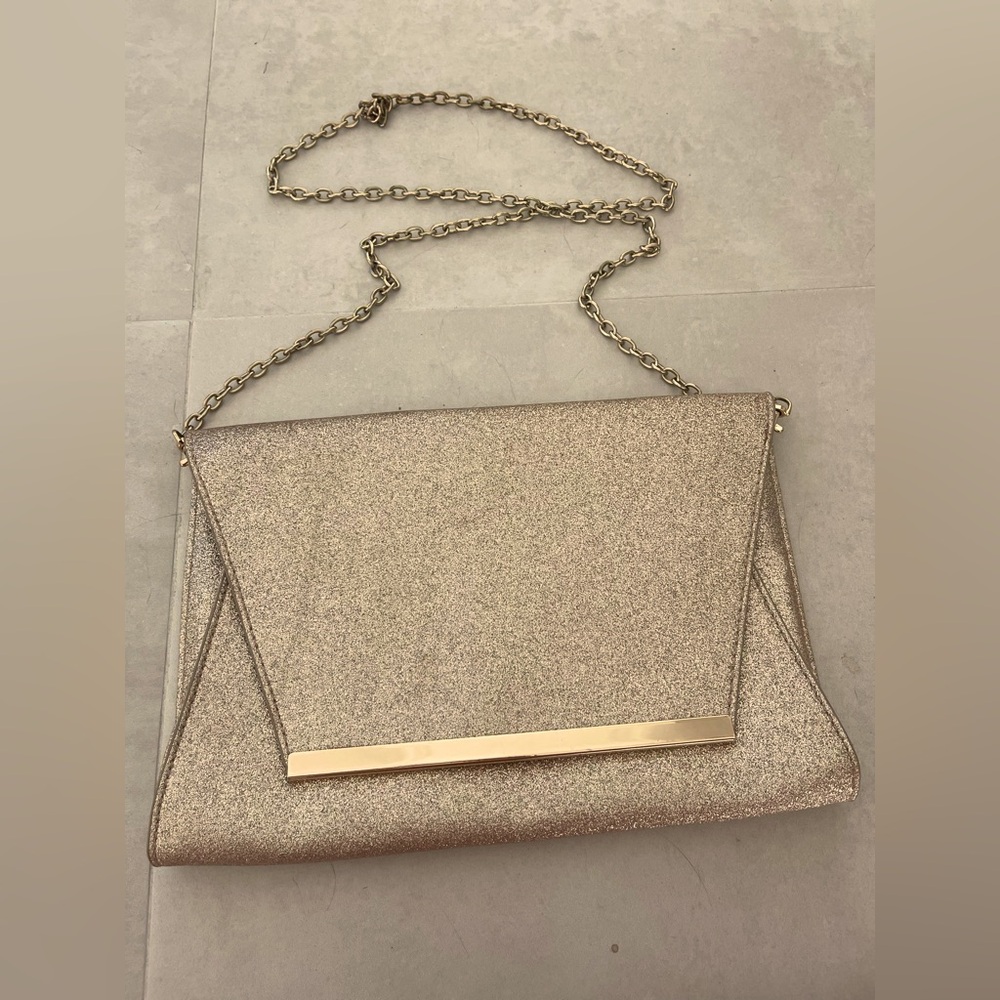 Spanish Elegant Vintage Clutch « Parfois »
Evening or Party clutch.